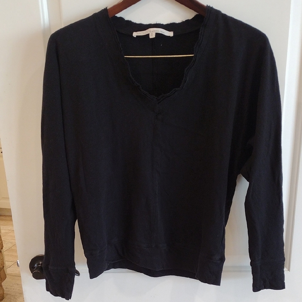 Rachel Roy Black V Neck Cotton Tee With Gold Shoulder Zippers Size Medium
